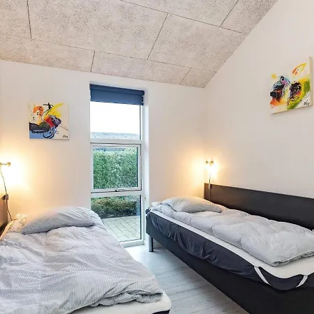 8 Person In Faaborg Casa de Férias