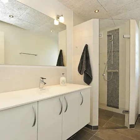 Casa de Férias 8 Person In Faaborg